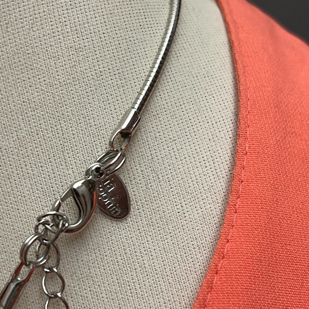 Lia‎ Sofia Silver-tone Women's Fashion Necklace with Pendant NWOT - Picture 4 of 6